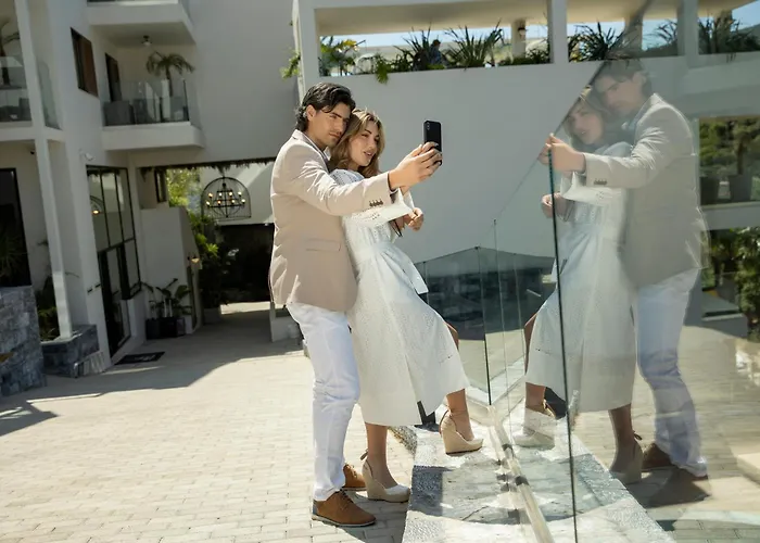 Lazar Lux Suites - Ammoudara